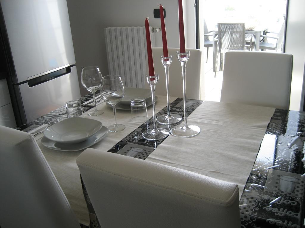 New Luxury Attic Santa Giulia Expo Appartement Milaan Kamer foto